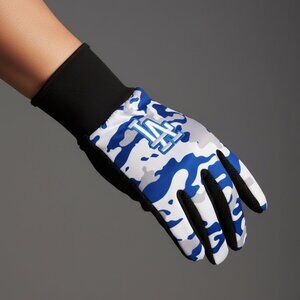 New FOCO MLB Los Angeles Dodgers Camo Utility Glove